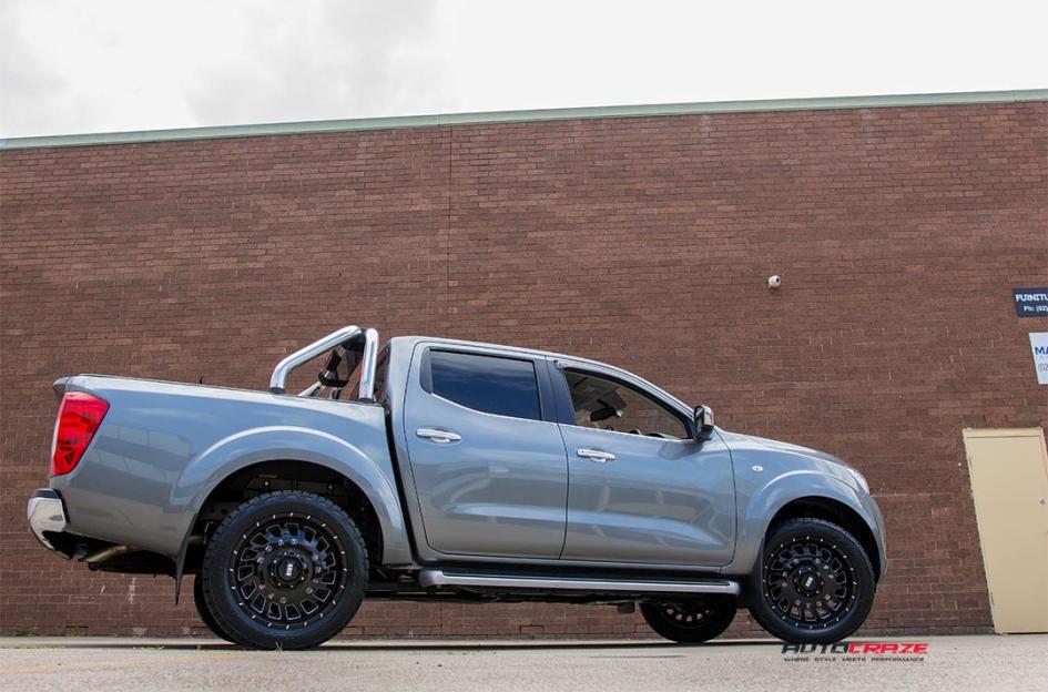NISSAN NAVARA GD03 GLOSS BLACK MILLED ACCENTS